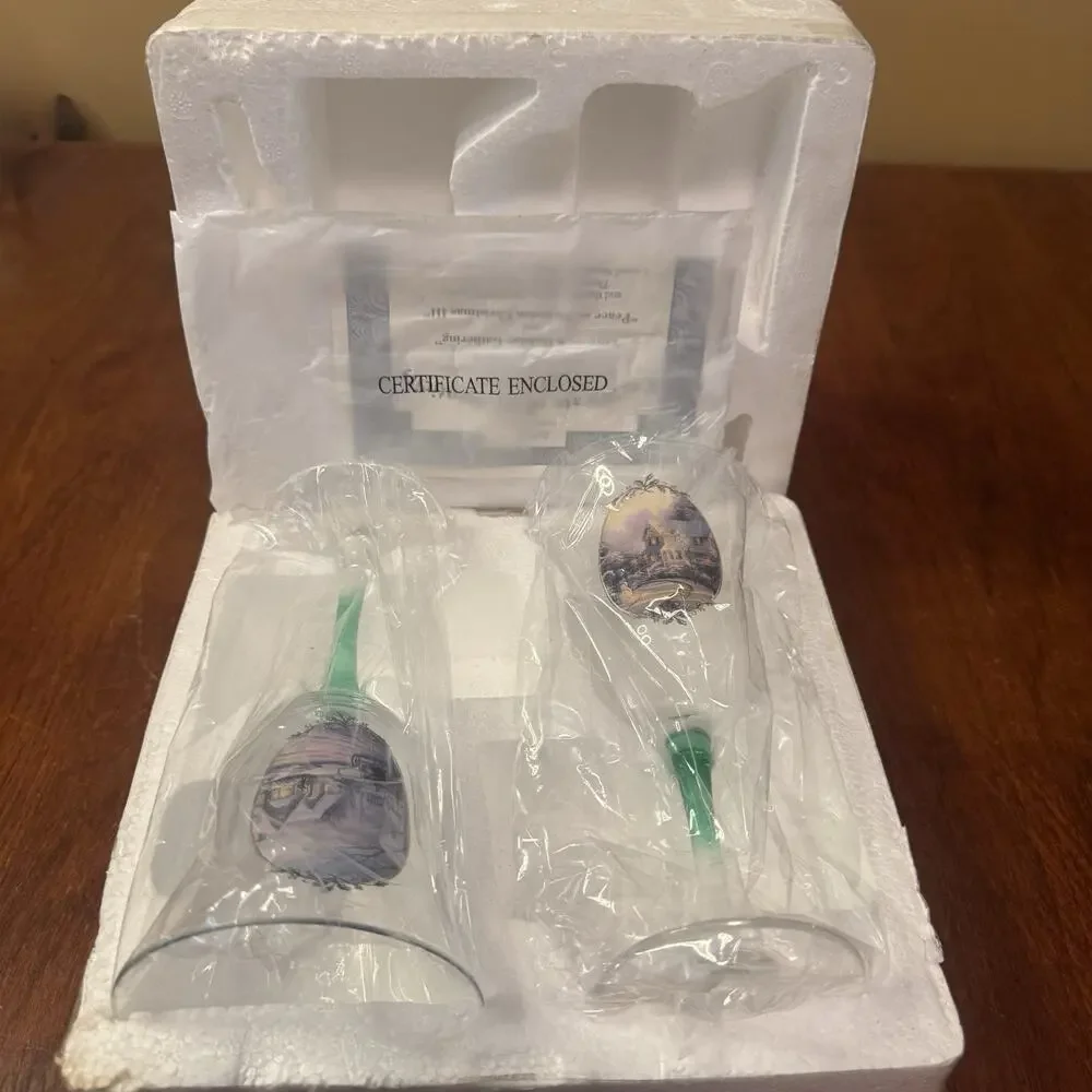 Bradford Exchange Thomas Kinkade Holiday Gathering Wine Glasses COA Set 2